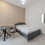 Rubens Suites - B Home